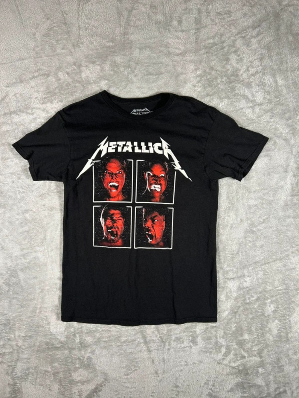 Metallica WorldWired Tour 2017 graphic tee size m